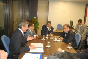 2011 - Reunião com senador Fernando Collor